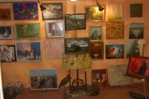 Пост-Малевич, пост-Шагал: мэтры и последователи в галерее «Стена» - 8