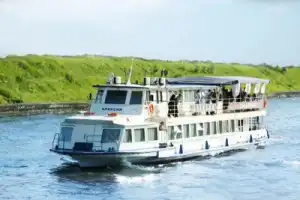Весь центр столицы: на теплоходе от Кремля до Киевской и обратно - 11