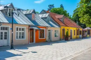Наследие старинного Цетинье и Липская пещера Наследие старинного Цетинье и Липская пещера