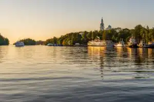 На катере — на Валаам и к Ладожским шхерам (мини-группа)