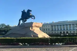 Вокруг Исаакиевского собора: от Николая I до Медного всадника - 3
