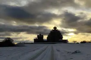 Из Петрозаводска — к чарующему острову Кижи - 11