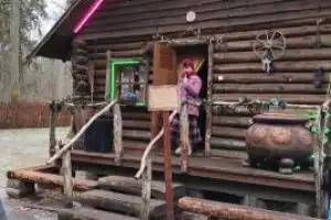 Из Бреста — в поместье Деда Мороза круглый год - 6