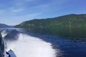 По Телецкому озеру на катере с прогулкой к водопадам - 7