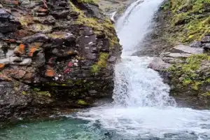 К водопаду Красивый — в мини-группе и в формате «всё включено» - 4