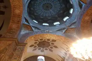 Эчмиадзин — храмы, музеи и необычный парк - 11