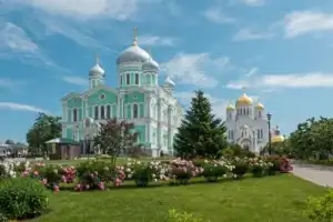 В Серафимо-Дивеевский монастырь из Нижнего Новгорода - 8