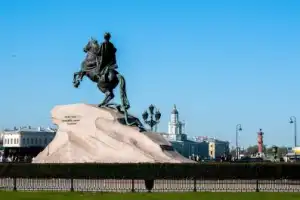 Коля Петю догоняет, да Исаакий мешает! Детская экскурсия вокруг собора - 3