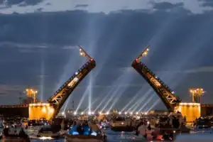 Индивидуальная прогулка на развод мостов! Индивидуальная прогулка на развод мостов!