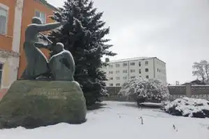 Осетинские писатели во Владикавказе - 10