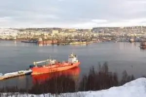 Мурманск: взгляд с другой стороны залива - 2