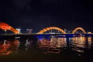 Вечерний круиз по реке Хан: Мраморные горы, Леди Будда и Мост Дракона - 17