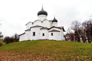 Псков: аудиоэкскурсия по главному проспекту - 9