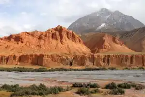 Джип-тур по неизведанному Кыргызстану с геологом: горы, мастер-классы и проживание в юртах