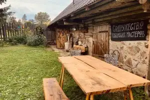 Сувенир из Псковщины: мастер-класс по керамике в старинном амбаре - 3