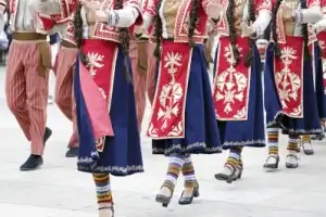 Мастер-класс по армянскому танцу Мастер-класс по армянскому танцу