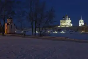 Мистика, легенды и чудеса вечернего Пскова - 2