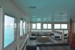 Морская прогулка на лодке с прозрачным дном - 4
