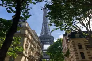 Золотой треугольник Парижа: мода и история - 8