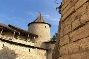 В Псков, Изборск и Печоры — из Петербурга на автобусе - 5