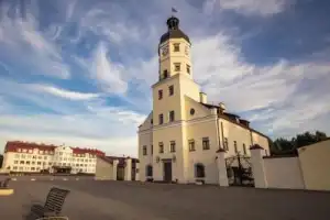 Групповая экскурсия в замки Мир и Несвиж (обед включен) - 7