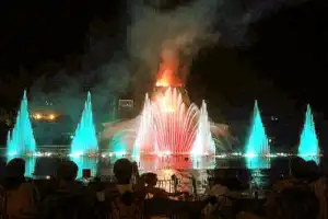 Веселый день для всей семьи в парке развлечений - 8