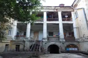 По центру Саратова с историком - 10