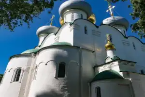 Новодевичье кладбище и Новодевичий монастырь: имена, легенды, судьбы - 21