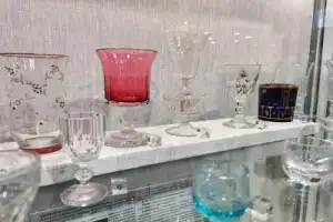 Хрупкая красота: музей стекла в Суздале - 6