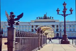 Знакомство с Петербургом: обзорная экскурсия + Эрмитаж (билеты включены) - 12