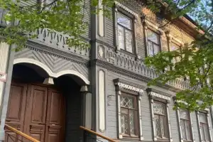 Наследие меценатов: дворянские кварталы и Музей станка