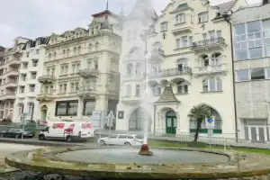 Прага — Карловы Вары: экскурсия в уютный город-курорт - 5
