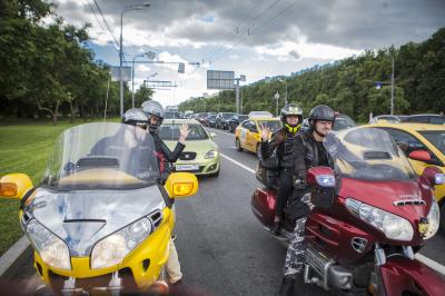 Из Москвы в Дмитров — на мотоцикле Из Москвы в Дмитров — на мотоцикле