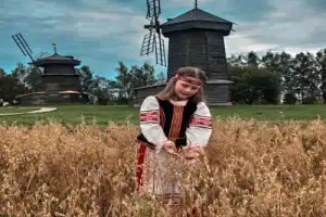 Детская экскурсия в Музей деревянного зодчества Детская экскурсия в Музей деревянного зодчества