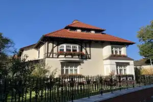 Три грани Калиниграда: Амалиенау, Литовский вал и остров Канта - 12