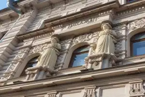 Красивые истории Кремлёвской улицы - 6