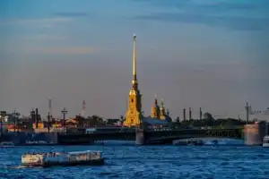 Обзорная экскурсия по Санкт-Петербургу с посещением Исаакиевского собора - 6