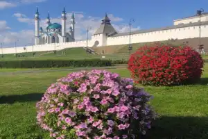 Прошлое и настоящее Казани (на вашем авто)