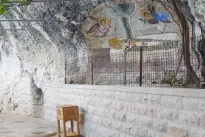 Из Будвы к месту силы — в монастырь Острог - 18