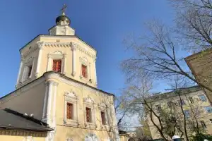 Ивановская горка: старинные дома, дворы и модные кафе - 4