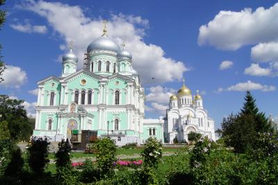 В Серафимо-Дивеевский монастырь из Нижнего Новгорода В Серафимо-Дивеевский монастырь из Нижнего Новгорода