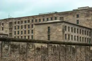 Нацистский Берлин. Архитектура Третьего рейха Нацистский Берлин. Архитектура Третьего рейха
