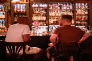 По коктейльным барам Праги с гидом-миксологом (18+) - 4