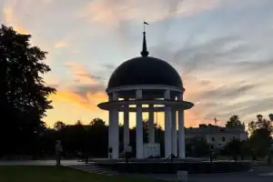 Петрозаводск: добро пожаловать в столицу Карелии! Петрозаводск: добро пожаловать в столицу Карелии!