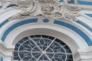 В Екатерининский и Александровский дворцы и парки — на комфортабельном автомобиле - 10