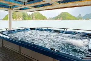 Пещера, острова и скалы: однодневный круиз из Ханоя - 15
