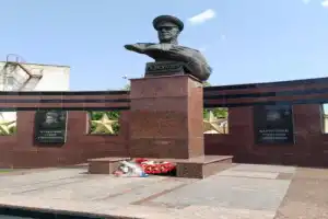 Мал, да удал: Малоярославец от древности до современности - 7