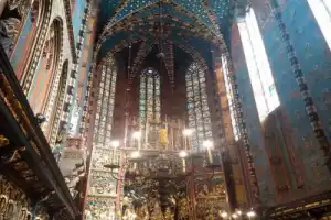 По улочкам и площадям старого Кракова - 9