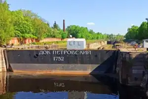 Знакомство с Кронштадтом: история, море, архитектура - 4