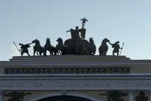 Золотой треугольник Петербурга: идеальное знакомство с городом - 27